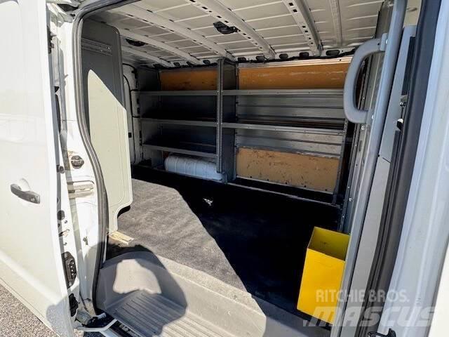 Nissan NV Muut koneet