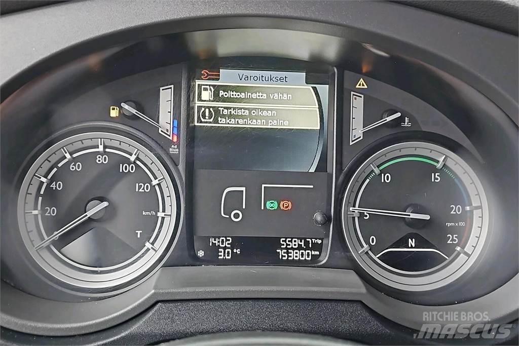 DAF XF 440 Vetopöytäautot