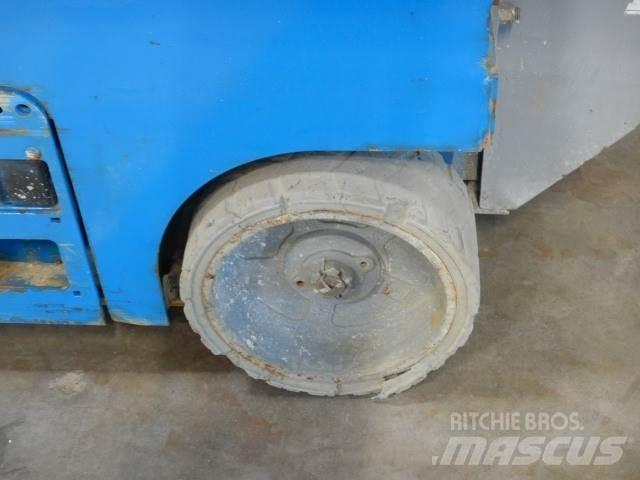 Genie GS1932 Saksilavat