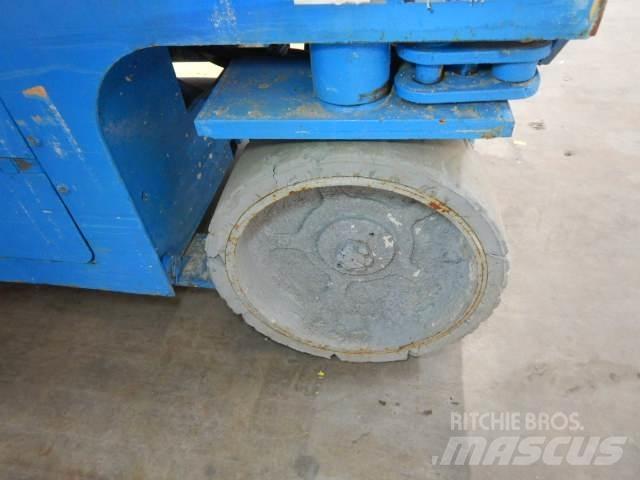 Genie GS2032 Saksilavat