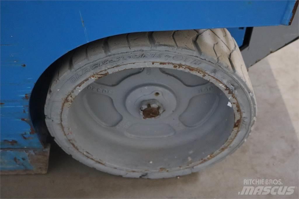 Genie GS2032 Saksilavat