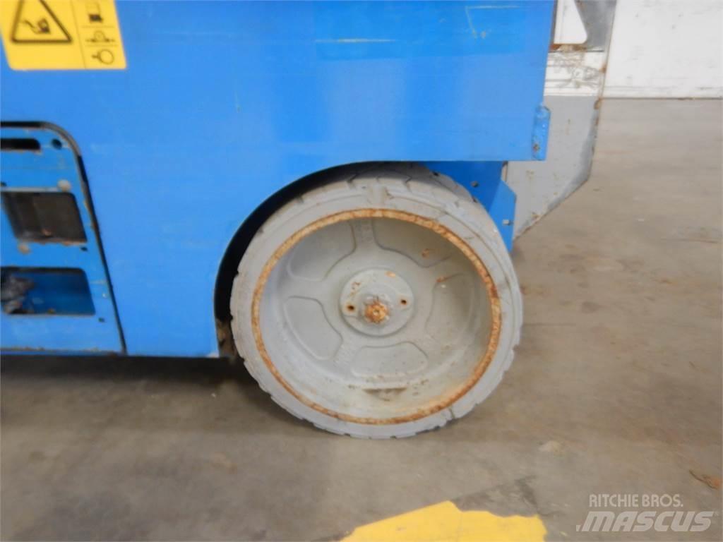 Genie GS2046 Saksilavat