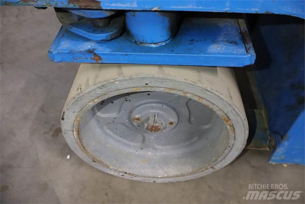 Genie GS2046 Saksilavat