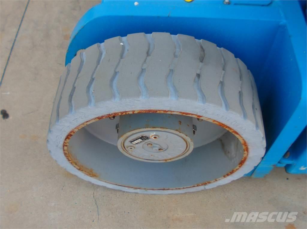 Genie Z30-20NRJ Kuukulkijat