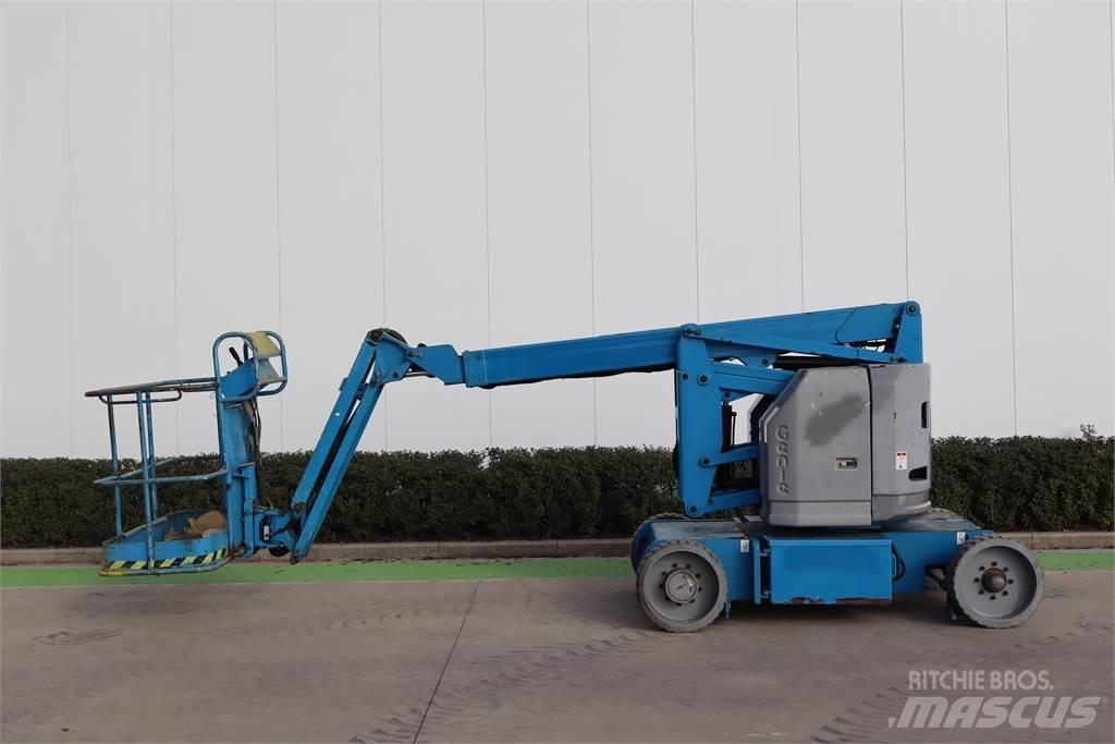 Genie Z34-22N Kuukulkijat