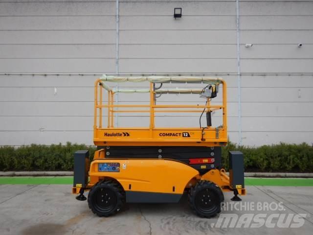 Haulotte C12DX Saksilavat