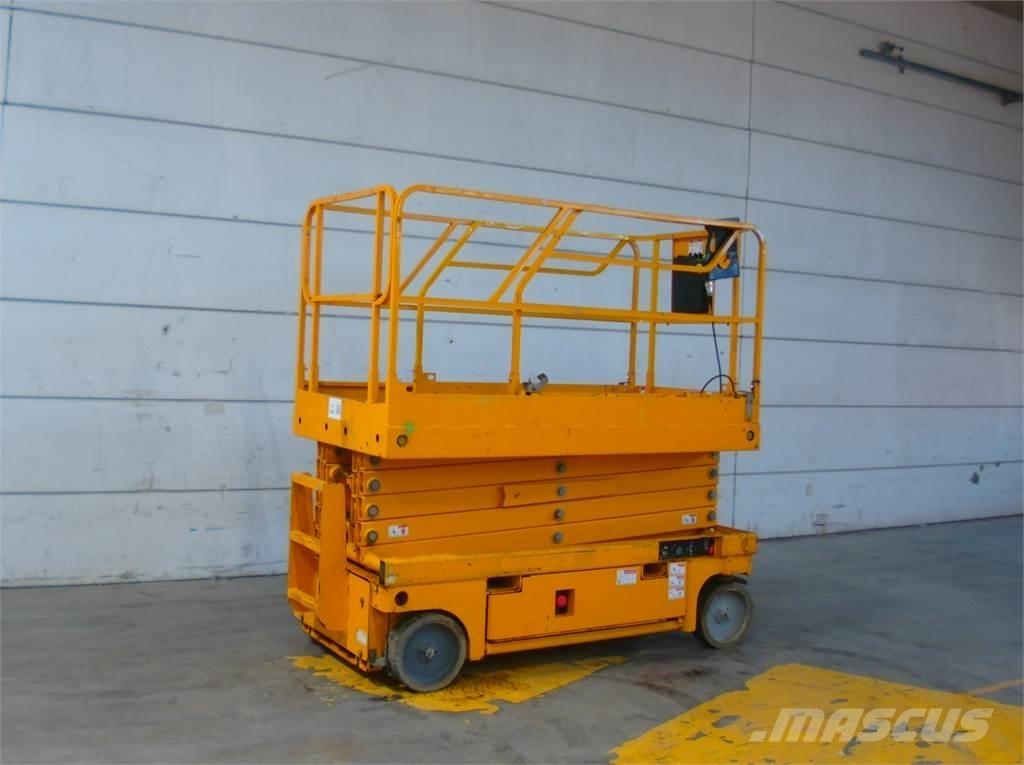 Haulotte Compact 12 Saksilavat