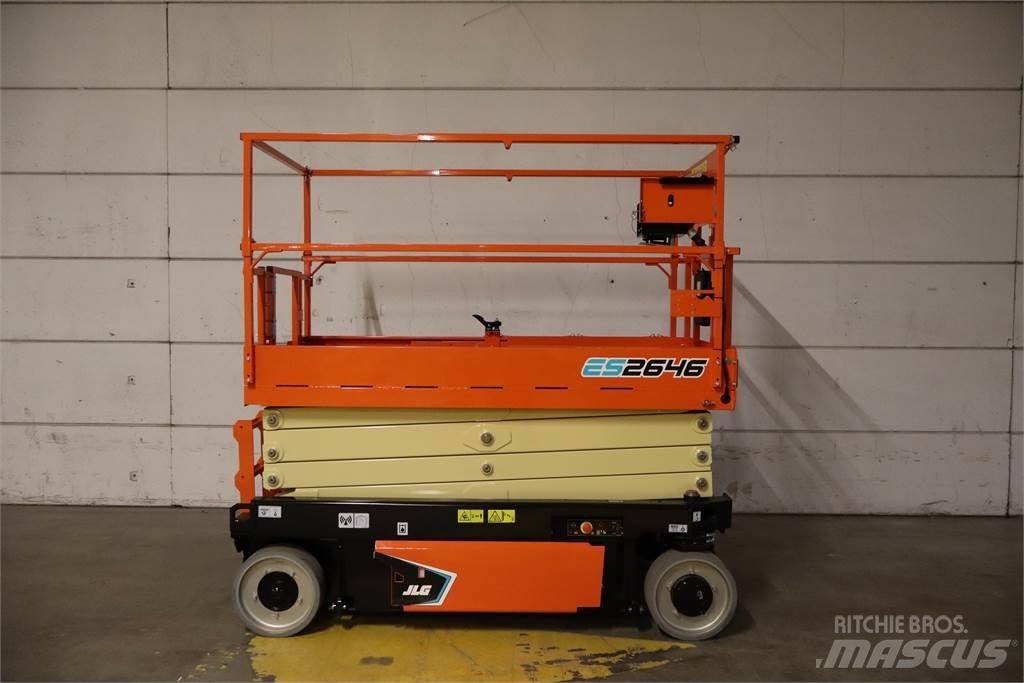 JLG 2646ES Saksilavat