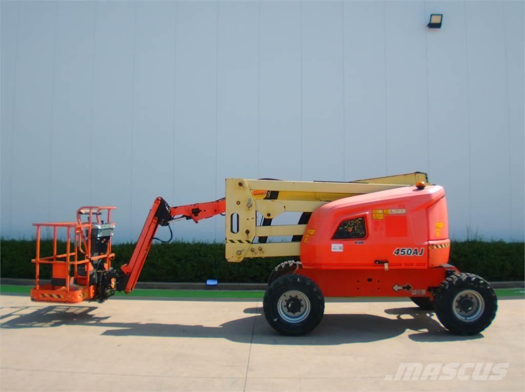 JLG 450AJ Kuukulkijat