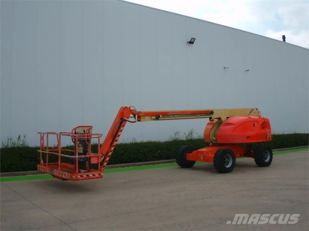 JLG 460SJ Teleskooppipuominostimet