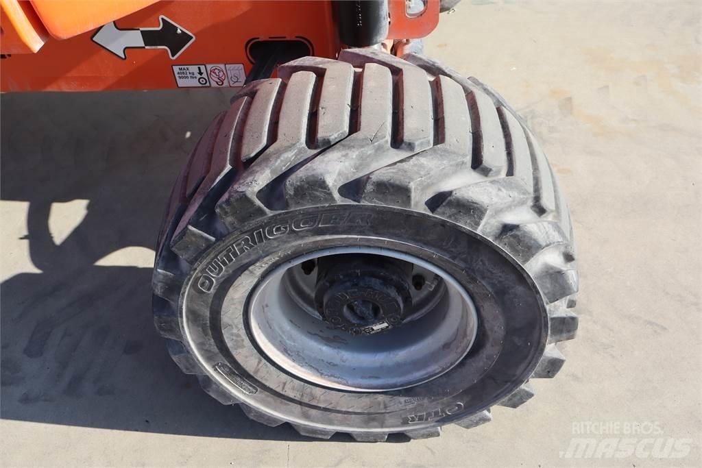 JLG 520AJ Kuukulkijat