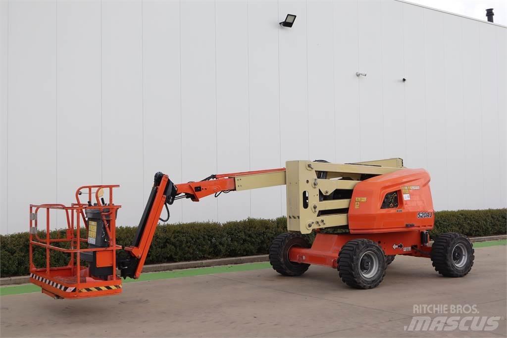 JLG 520AJ Kuukulkijat