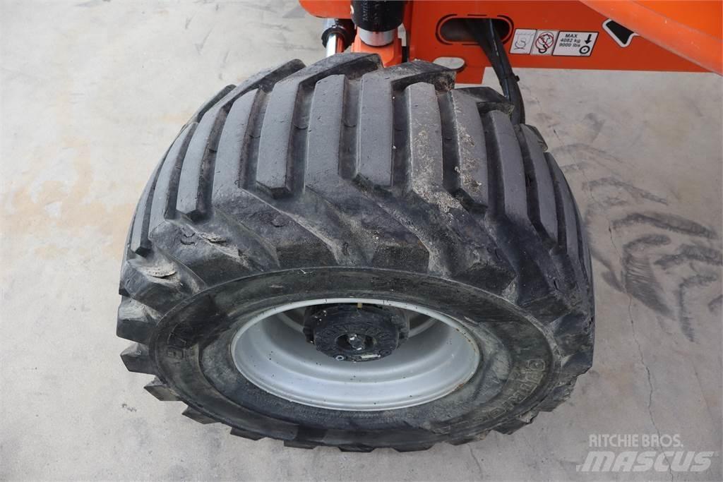 JLG 520AJ Kuukulkijat
