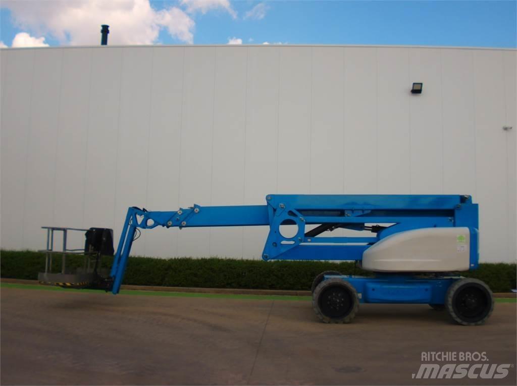 Niftylift HR28 Kuukulkijat