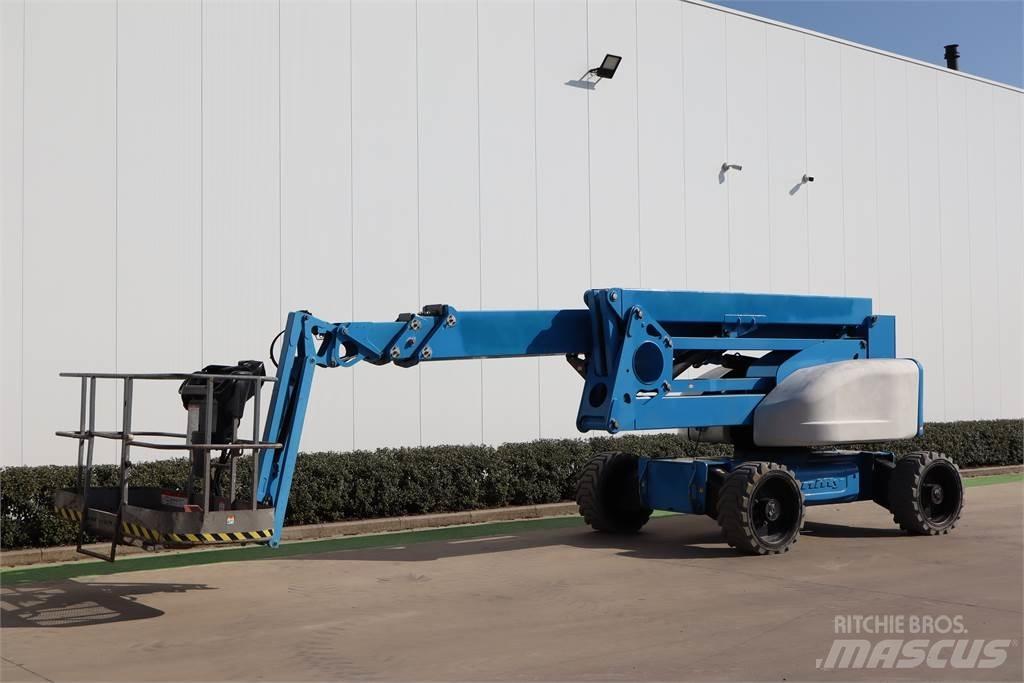 Niftylift HR28 Kuukulkijat