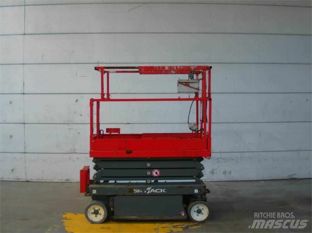 SkyJack SJ3219 Saksilavat