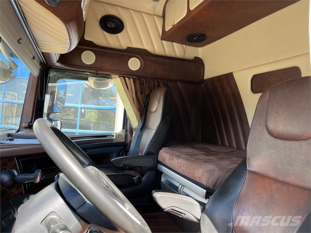 DAF XF 530 FTG Vetopöytäautot