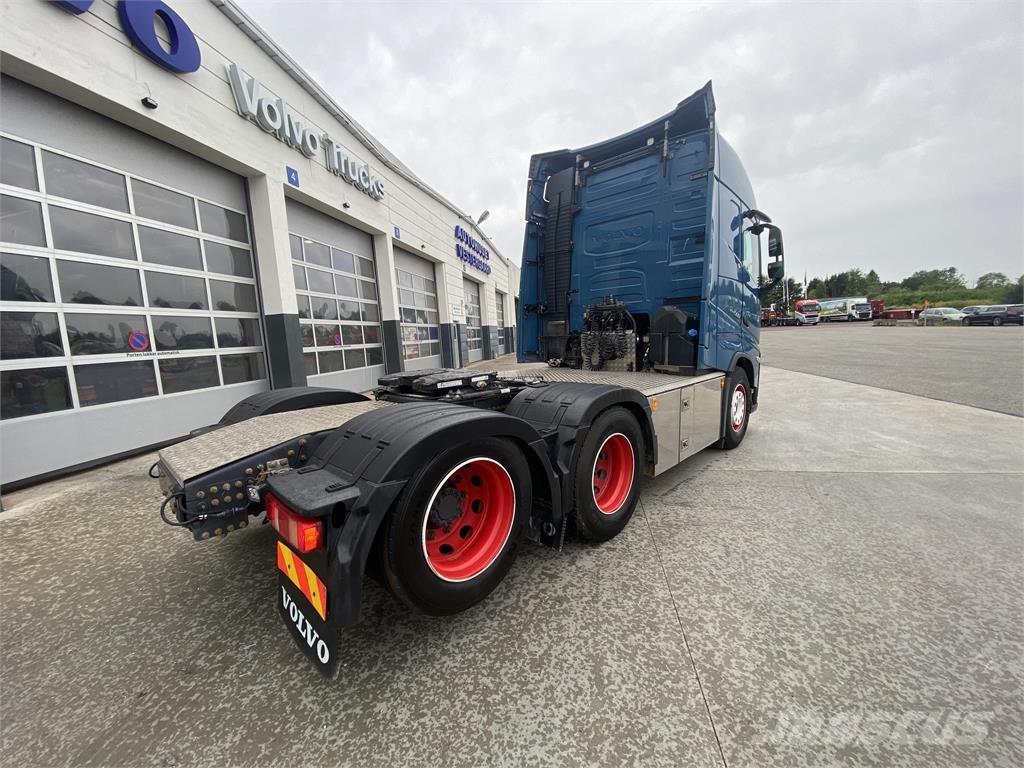 Volvo FH 500 Vetopöytäautot