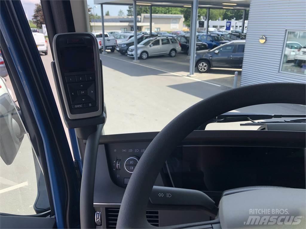 Volvo FH 6x2 Vetopöytäautot