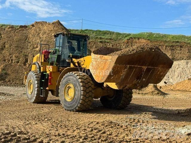 CAT 980M Pyöräkuormaajat