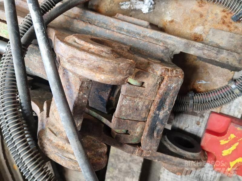 Geith JCB3CX Pikakytkimet