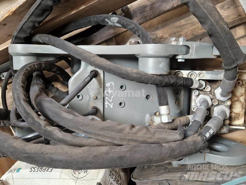 Liebherr SW33 Pikakytkimet
