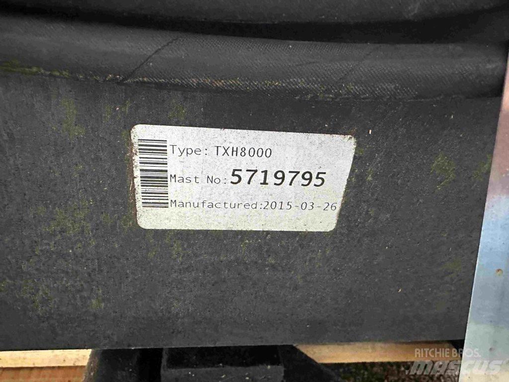 BT RRE 140 - TRIPLEX 8 m Työntömastotrukit