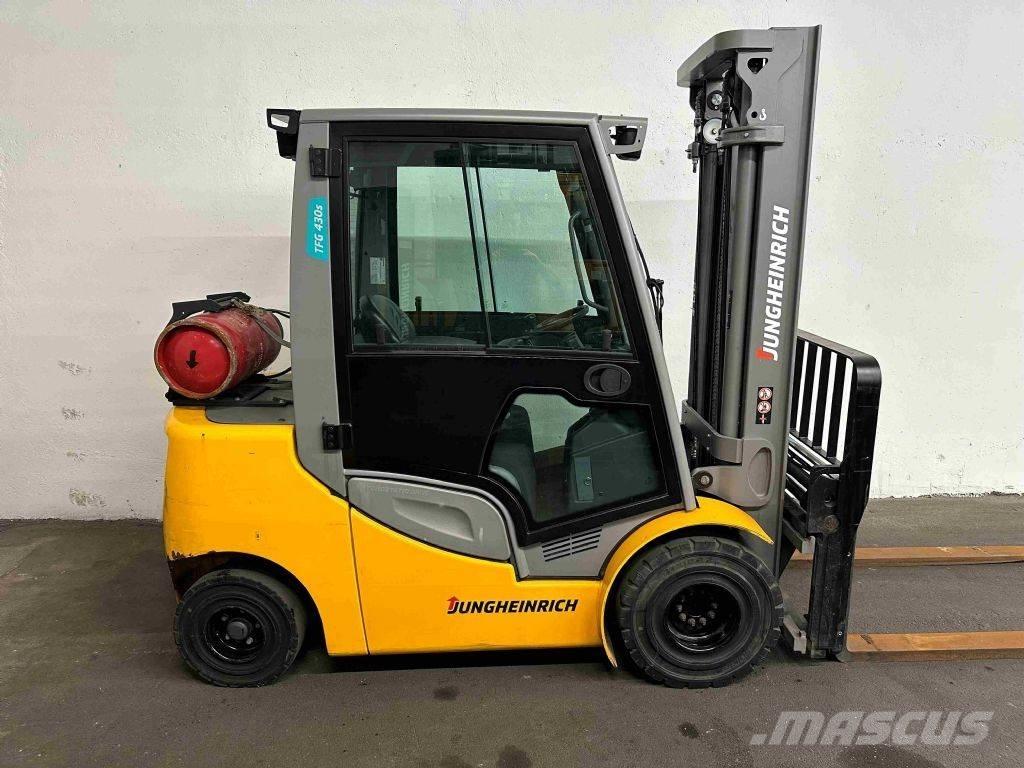 Jungheinrich TFG 430s Nestekaasutrukit