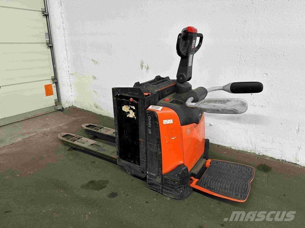 Toyota LPE 200 Lavansiirtotrukit