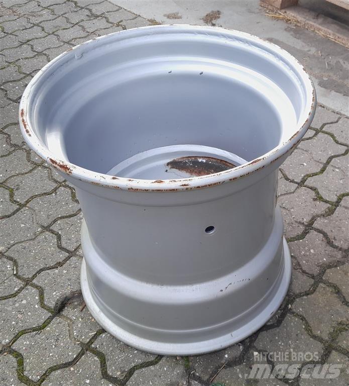  - - - Renkaat ja vanteet