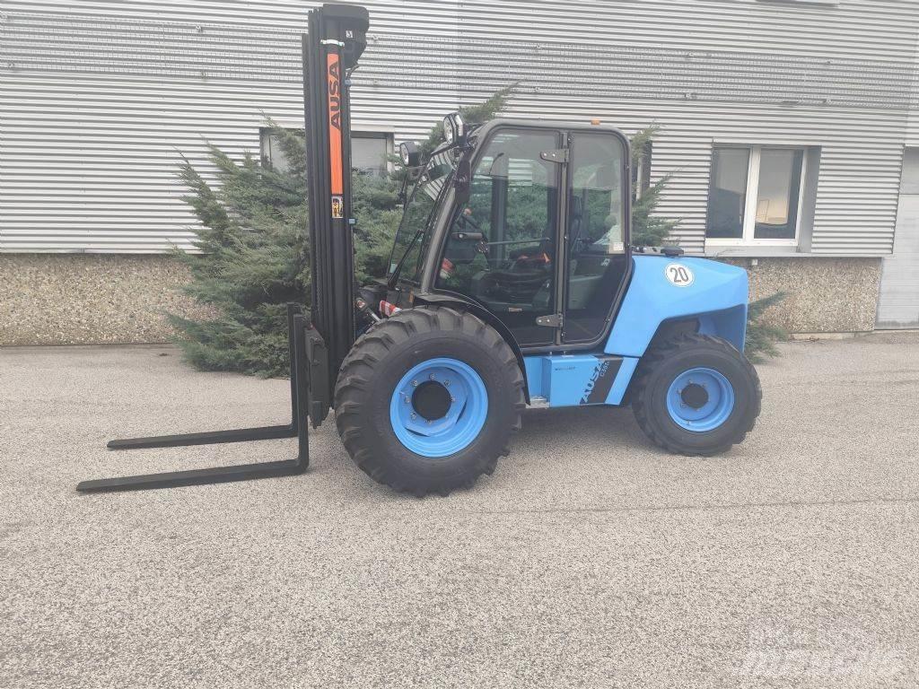 Ausa C 351 Hx4 Maastotrukit
