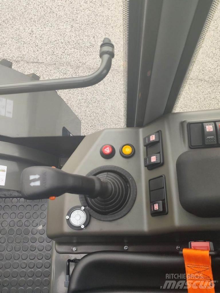 Ausa C 351 Hx4 Maastotrukit