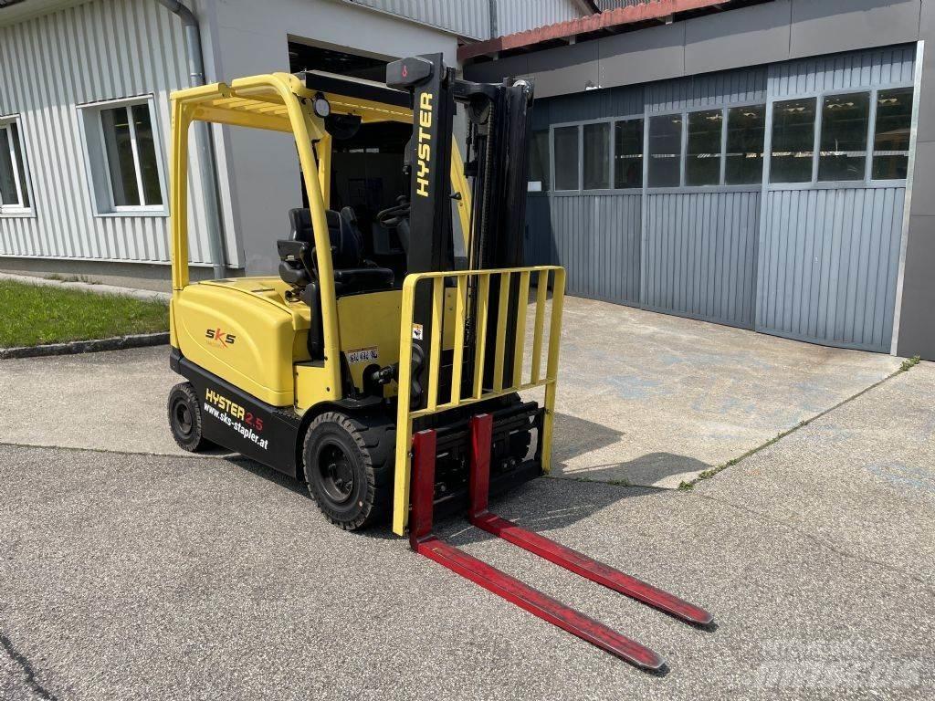 Hyster J2.5XN Sähkötrukit