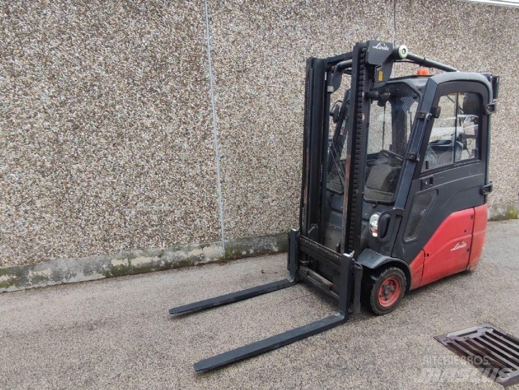 Linde E15-01 Sähkötrukit