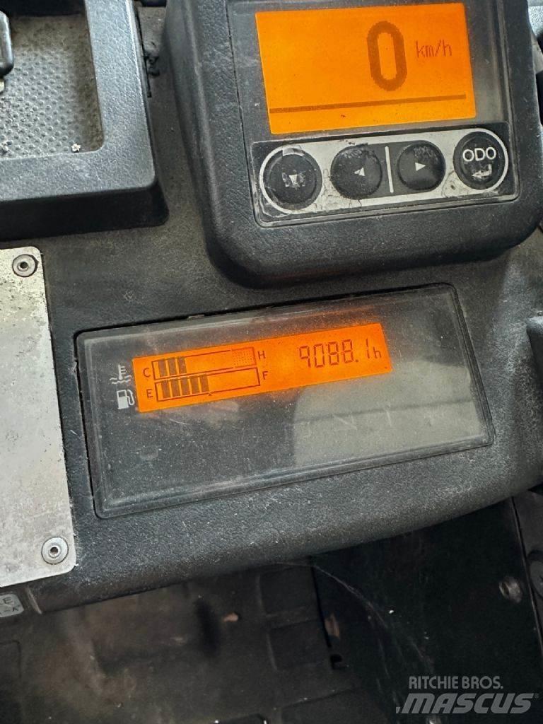 Toyota 06-8FD30F Dieseltrukit