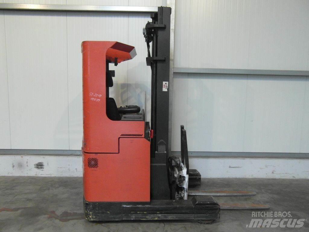 BT RRE2/15 Työntömastotrukit