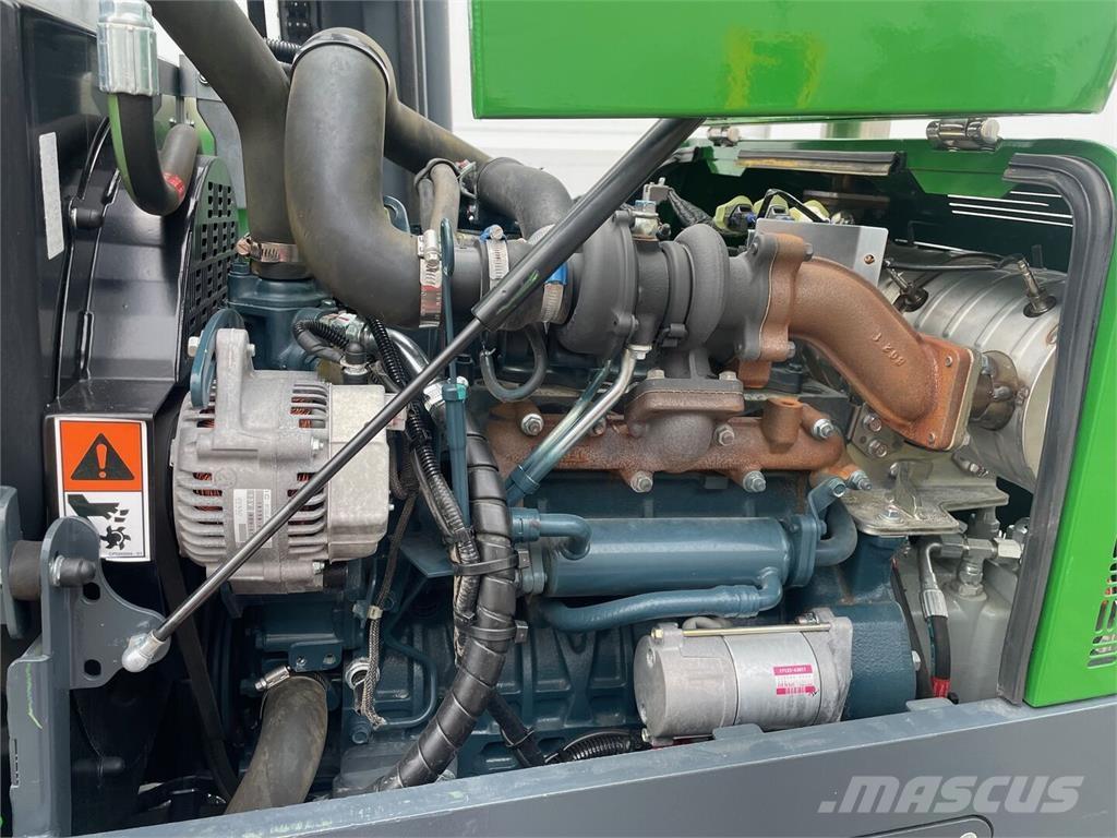 Combilift C4000 Kylkitrukit