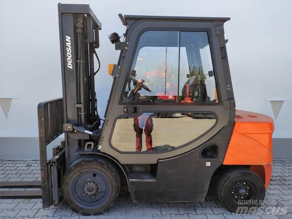 Doosan D30 GP Dieseltrukit