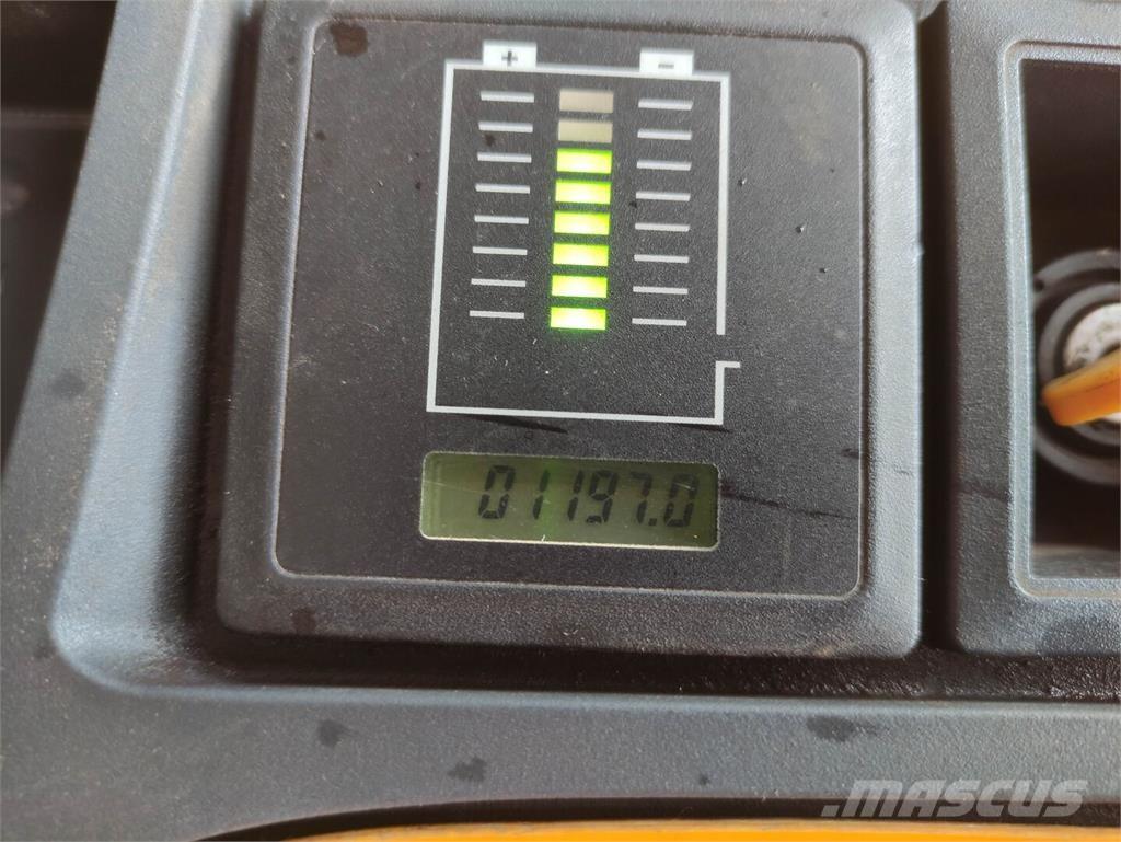 Jungheinrich EJC 216 Käyden ajettavat pinoamistrukit