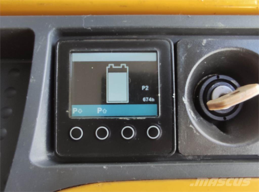 Jungheinrich EJC 216 Z Käyden ajettavat pinoamistrukit