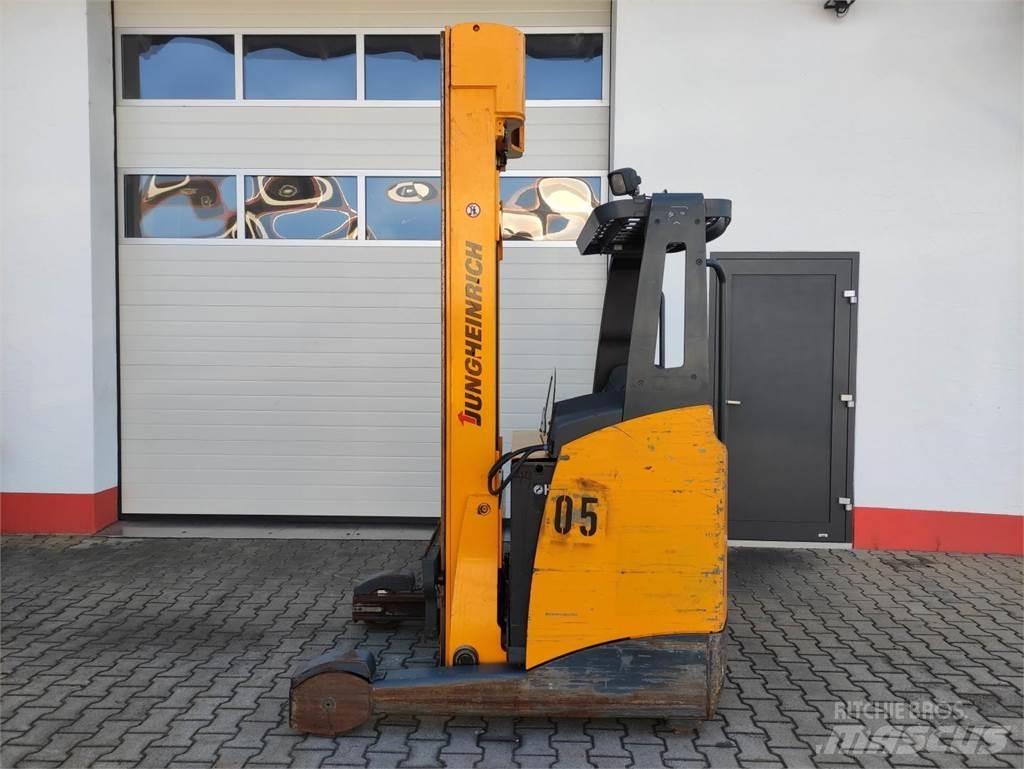 Jungheinrich ETV216 Työntömastotrukit