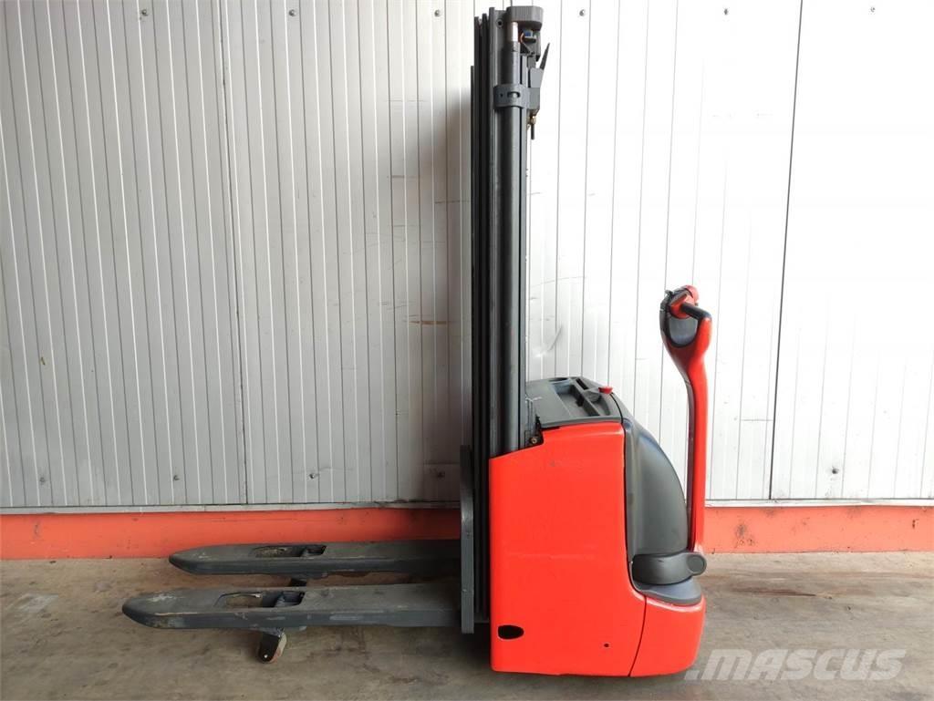 Linde L12i-1172 Käyden ajettavat pinoamistrukit