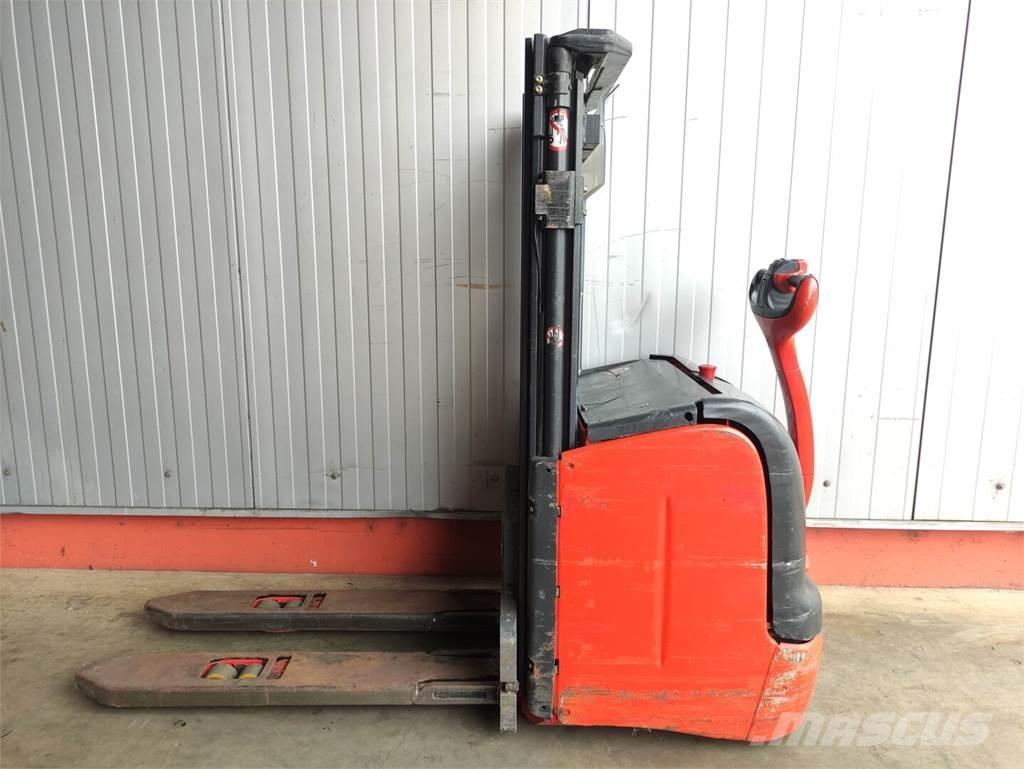 Linde L14-372 Käyden ajettavat pinoamistrukit
