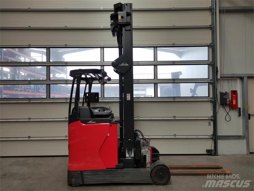 Linde R20-1120 Työntömastotrukit
