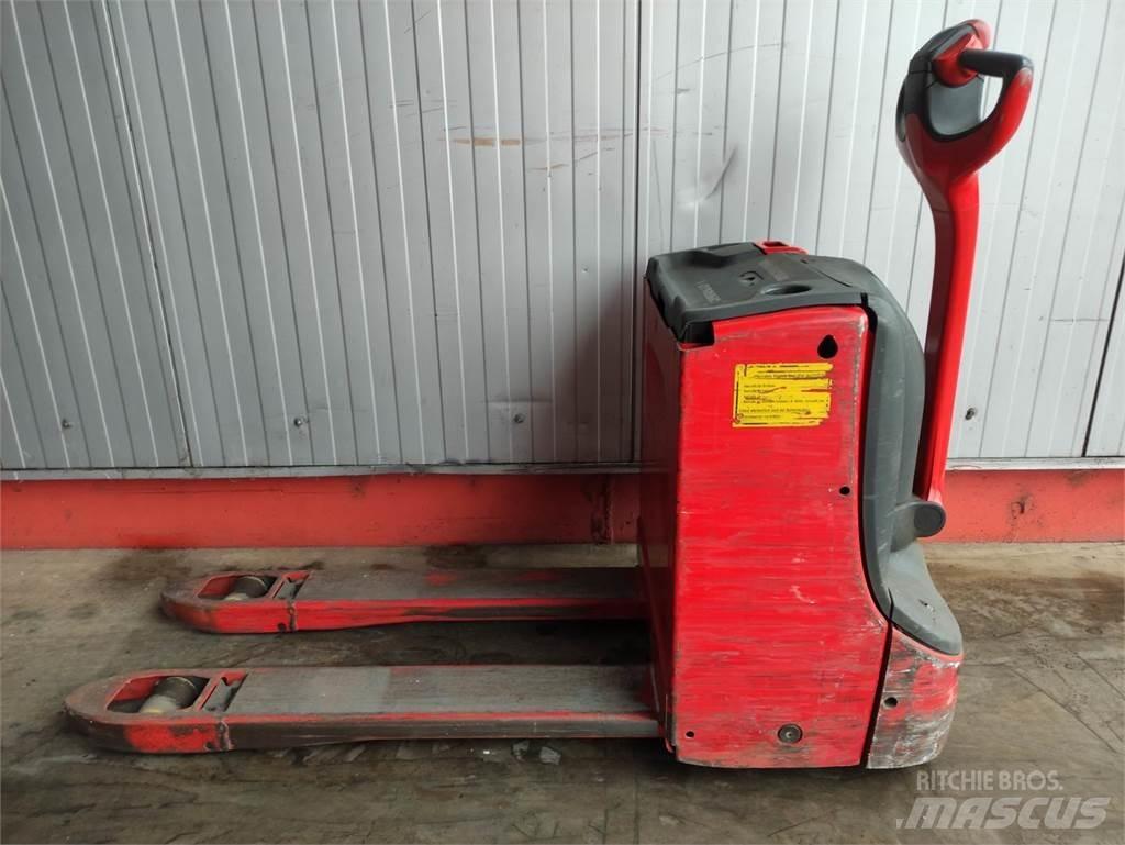 Linde T16-1152 Lavansiirtotrukit