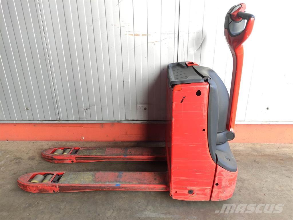 Linde T18-1152 Lavansiirtotrukit
