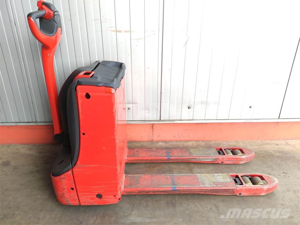 Linde T18-1152 Lavansiirtotrukit