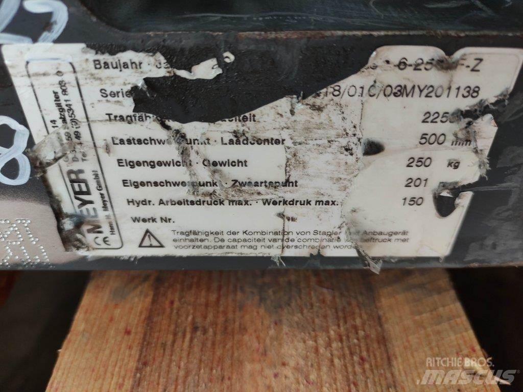 Meyer 6-2504F-Z Muut materiaalinkäsittelykoneet