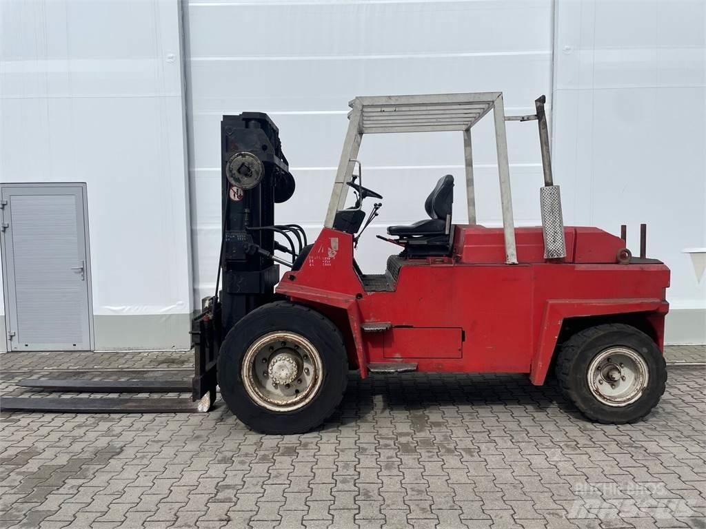  O&amp;K V80 Dieseltrukit
