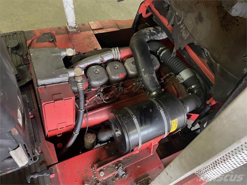  O&amp;K V80 Dieseltrukit